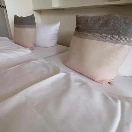 Haus Ornum Apartment